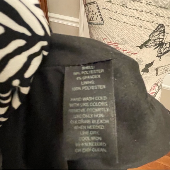 White House Black Market Black and White Midi Dress - Picture 6 of 8